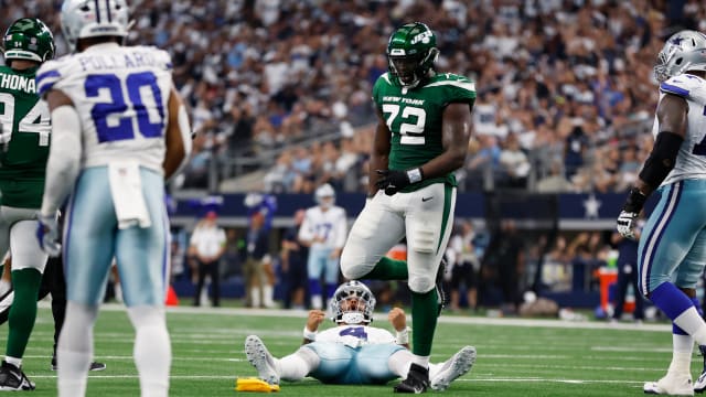 Jets' DL Micheal Clemons after Cowboys' QB Dak Prescott throws a TD pass